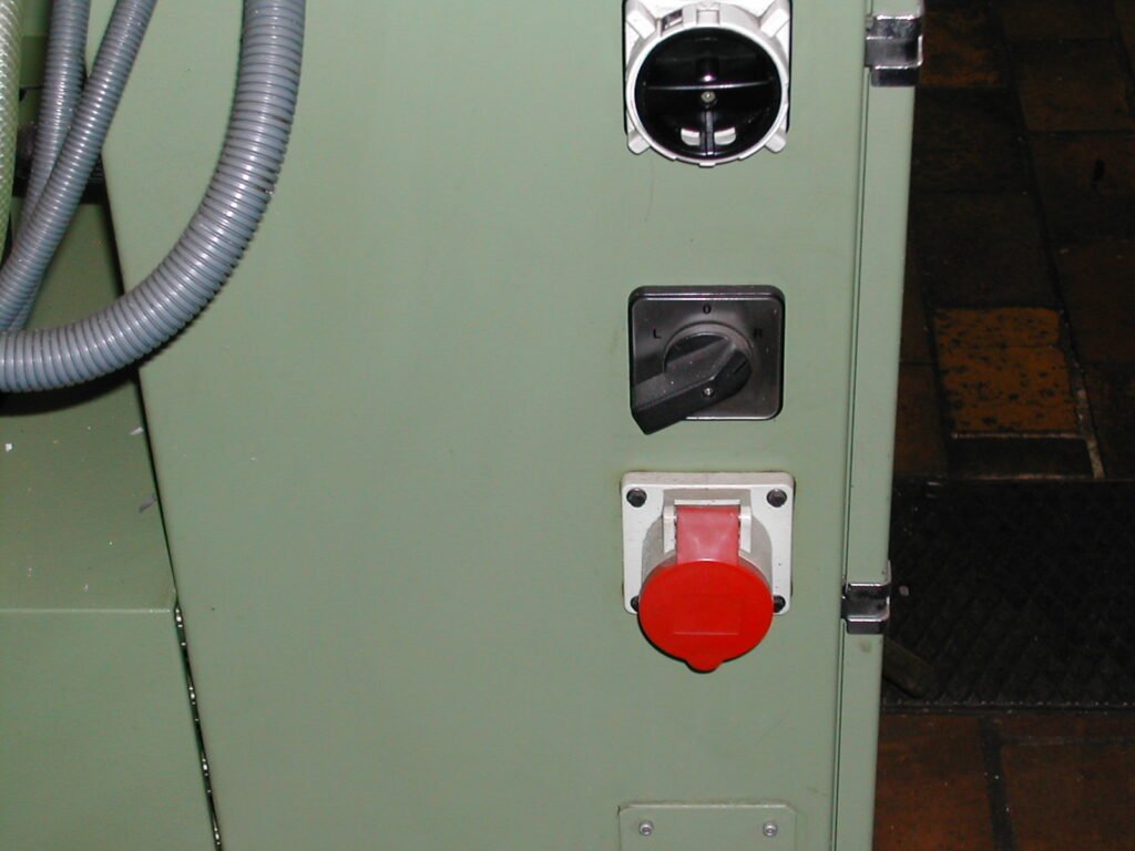 01-01-01 (02.00.00) 008.