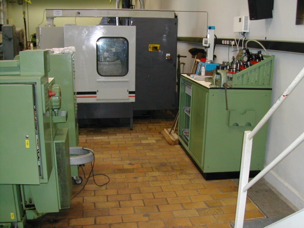 01-01-01 (02.00.00) 011.